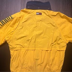 ***Vintage***90s Tommy Hilfiger Logo Windbreaker Hoodie Jacket